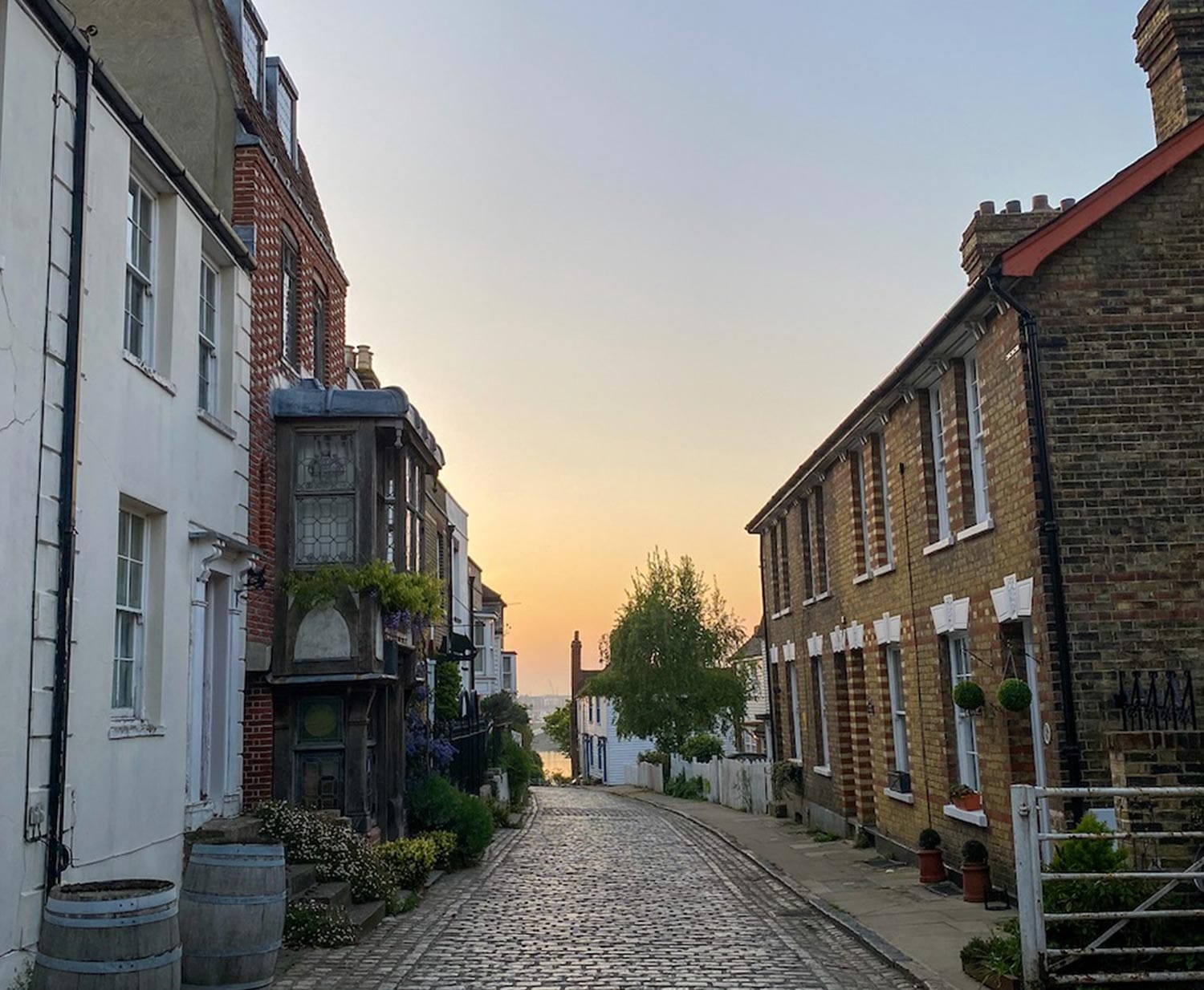 Castle Walk at Sunrise in Upnor